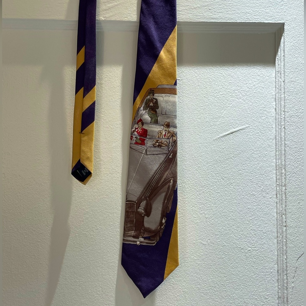 Vintage Polo Silk tie. Cool retro design.